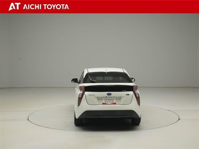 ハイブリッド車を買うならトヨタの『TOYOTA認定中古車』！保証は、初度登録年月より起算して10年間、累計走行距離20万キロ迄。更に、ロングラン保証が1年付で安心安全です♪