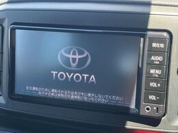 【ナビゲーション】目的地までしっかり案内してくれる使いやすいナビ。Bluetooth接続すればお持ちのスマホやMP3プレイヤーの音楽を再生可能！毎日の運転がさらに楽しくなります！！