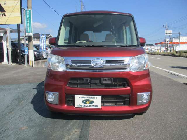 展示前及び納車までに弊社基準に沿って、入念な点検・整備を実施します。交換時期の消耗品は、交換後納車！点検・整備費用は店頭表示価格に含まれております。ご安心ください。