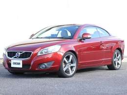 【基本保証項目70項目】エンジン機構（シリンダーブロック構成部品・シリンダーヘッド構成部品）39項目、動力伝達装置（トランスミッション部品）15項目、制動装置（ブレーキシステム部品）16項目を保証。