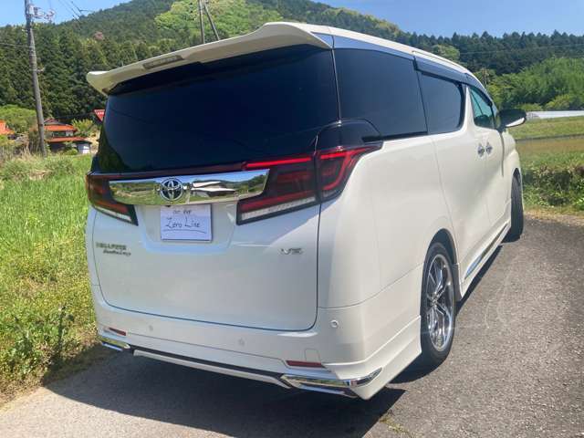 リア5面スモークフィルム施行済みとなります！