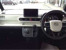 快適なカーライフを過ごしていただくためにオイル交換～定期点検や車検整備なども実施。国土交通省トップランクの指定工場6拠点、認証工場1拠点の体制で高いクオリティの整備を実施しております。