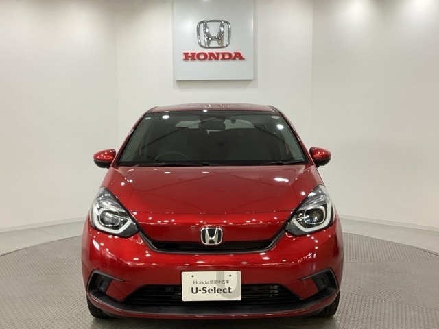 【Honda認定中古車 U-Select】　エンジン、オーディオやカーナビ(社外品は除く）に至るまで保証をお付け致します。全国のホンダディーラーで保証と整備が受けられます。