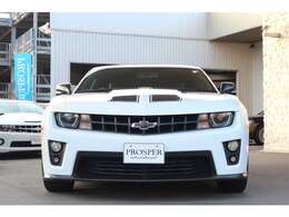 ZL1スタイルバンパー　ブラックレザーシート　シートヒーター　パワーシート　センターデカール（フロントボンネット、トランク）　カーボン調ステッカー