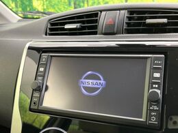 【純正ナビ】人気の純正ナビを装備。オーディオ機能も充実しており、Bluetooth接続すればお持ちのスマホやMP3プレイヤーの音楽を再生可能！毎日の運転がさらに楽しくなります！！