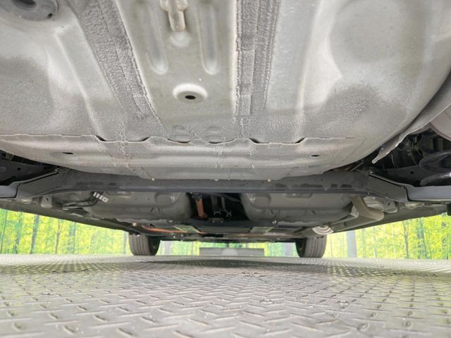 下回りがきれいなうちに、防錆加工の施工がオススメ。降雪地域はもちろん、沿岸部にお住いの方や、趣味でマリン・ウィンタースポーツをされる方にご好評いただいております。