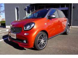 弊社の在庫車輌は全て、第三者機関（AIS）にて外装・内装・機関・修復歴等を鑑定しています。