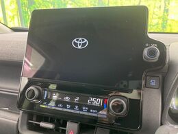 【10.5インチ　ディスプレイオーディオ】大画面のディスプレイはAppleCarPlayやAndroidAutoが利用可能。大きな画面でスマホナビアプリ等が利用いただけます♪