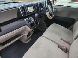 お買得といっても整備は怠りません。提携工場にて、しっかり整備をしてお渡しております。