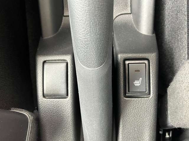 ●修復歴ありのお車やスピードメーターの交換・改ざん車は一切販売致しません。全台鑑定付きですのでご安心下さい！！