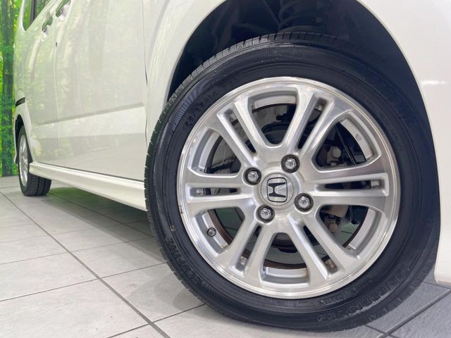 【純正14インチアルミホイール】外観にマッチした純正アルミホイールを装着しております。各種社外アルミホイールや、スタッドレスタイヤも取扱いしております。是非ご相談ください♪