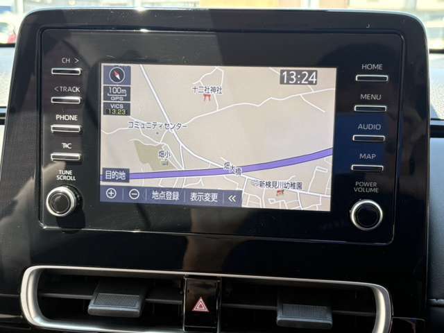 中古車をご購入するにあたって安心なアフターサービス。全国の正規ディーラー様にて保証修理が可能となるグレードアップ保証。詳しくはスタッフまで！！