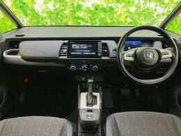 「この車の写真をもっと見たい」「状態が気になる」「この装備はついている？」どんな小さな疑問でもお気軽にお問い合わせください！