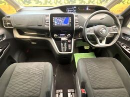 グループ総在庫数約30，000台！！全国の系列店からメーカー・車種問わずご紹介出来るので、あなたにピッタリのお車が見つかるはずです♪まずはお問い合わせ下さい☆