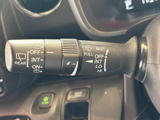 充実のカフェも併設しておりますので、楽しくお車をお探しいただけます！