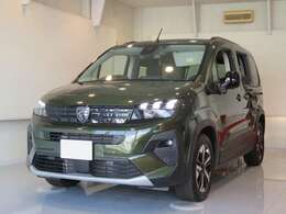 新車保証継承。万一、不具合が発生してもプジョーディーラーネットワークなら全国どこでも修理が受けられます。（※詳細はご相談ください。）