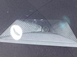 【ホンダセンシング】走行中に前方の車両等を認識し、衝突しそうな時は警報とブレーキで衝突回避と被害軽減をアシスト。より安全にドライブをお楽しみいただけます。