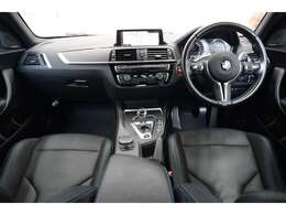 シンプルですが使いやすいインパネ類です☆お問合せ（無料ダイヤル）0078-6002-613077迄お待ちしております。大阪府吹田市芳野町5-55　毎水曜、第二・第三火曜日定休　営業時間10：00～18:00