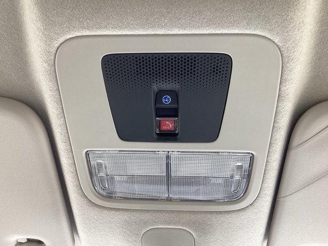 ホンダトータルケアプレミアムにお申込み頂くと緊急サポートやスマートフォンと連携してエアコン操作などもご利用頂けますよ(^・^)