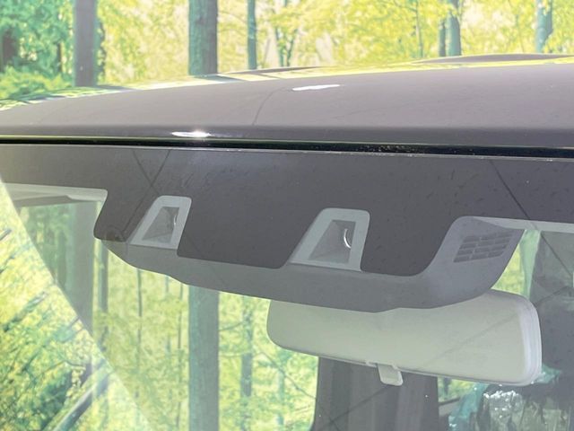 【スズキ　セーフティサポート】走行中に前方の車両等を認識し、衝突しそうな時は警報とブレーキで衝突回避と被害軽減をアシスト。より安全にドライブをお楽しみいただけます。
