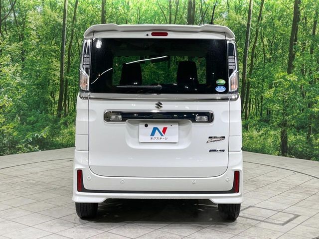 安心の最長10年・走行無制限保証（有償）をご用意。保証内容も充実はもちろん、無料点検＆オイル交換や、年中無休の全国・24時間ロードサービスも付帯されておりますのでご安心下さい。