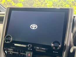 【14型ディスプレイオーディオ】お持ちのスマホやMP3プレイヤーとの無線接続で音楽再生が可能！コードで繋ぐわずらわしさも無く、手軽にお気に入りの音楽を楽しめます。