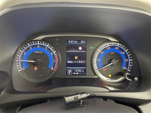 【スピードメーター】メーターがシンプルで見やすく運転しやすいですね！
