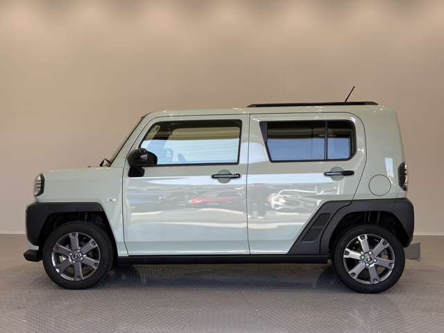 ☆内外装ピッカピカのお車です！☆