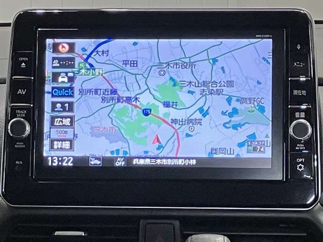 日産純正SDナビ（MM319D-L）です。クリアな画質を楽しんでいただけるフルセグ地デジTVなど、書ききれないほどの機能が満載です。