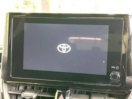 【8インチ　ディスプレイオーディオ】大画面のディスプレイはAppleCarPlayやAndroidAutoが利用可能。大きな画面でスマホナビアプリ等が利用いただけます♪