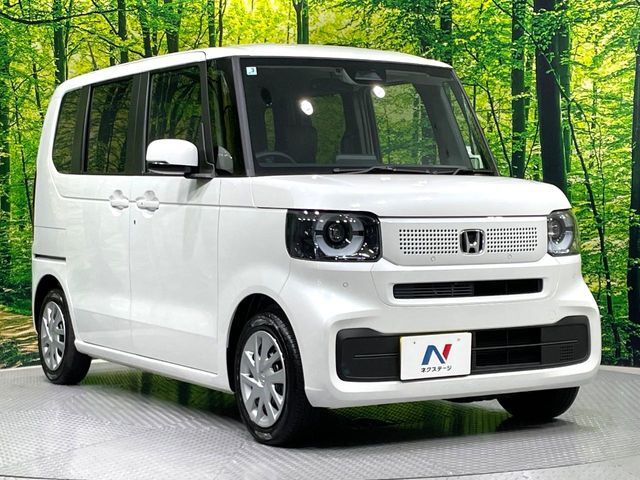 大好評のボディコーティング「弾スプラッシュコート」もご納車までに施工可能。通常のガラスコートと異なる、耐久年数6年の無機質ガラスコーティングが、ボディをキレイな状態に保ってくれます。