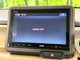 【純正8型ディスプレイオーディオ】お手持ちのスマートフォンとの連携で、ナビや音楽再生など各種アプリを使用可能。スマホに近い感覚でお使いいただけます♪