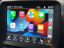 Apple　Car　Play：スマホとの有線接続で、ナビ・オーディオ再生などスマホのアプリ機能が画面でも使える便利機能です！