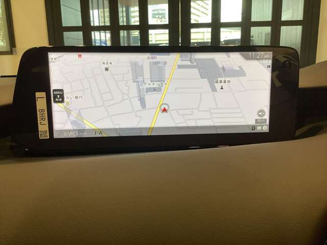 マツダコネクト純正ナビゲーションSDカードが付いております。