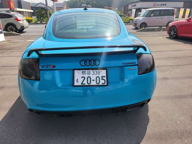 当社保証は国産車15年未満、15万キロ未満ので、外車は10年未満、6万キロ未満の車両を走行無制限で6ヶ月、1年、2年、3年まで保証付けることは可能です。詳しくは当社スタッフまでお問い合わせください！