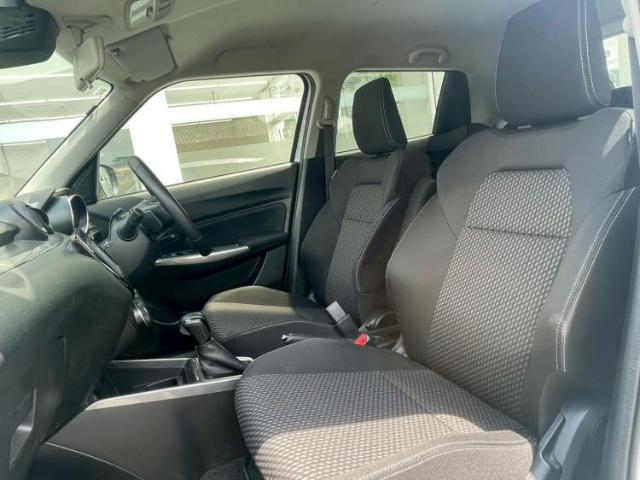 WECARSではほぼ毎日新しい在庫車両を入荷しております！お客様のこだわりを叶える1台がきっとWECARSにあるはずです！