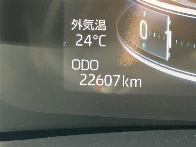 気になる車はすぐにお問い合わせください！画面右側の0066から始まる無料ダイヤルからお問い合わせ下さい！専門スタッフがお車のご質問にお答えいたします！