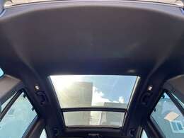 リベラーラでは、通常のオートローン（最長120回払い）の他にも「残価設定プラン」など、様々なお支払プランをご用意しております。※審査の結果、ご期待に添えない場合もございます。