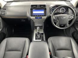 【インパネ全体】全方位で視界が広く、高い目線で運転もしやすいです！