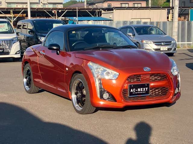 働いているスタッフは、中古車販売に携わってきたスタッフばかりなので車の知識やアドバイスはお任せください。「買ってよかった」「乗って楽しい」と思える一台のご提供をお約束します！