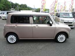 軽自動車はとっても経済的です！価格よし、燃費よし、維持費よし！高速道路の料金だって安い！さらにJOYでは地域一番価格を目指し、「このクルマがこのお値段！？」という感動の声頂けるよう努力いたします。