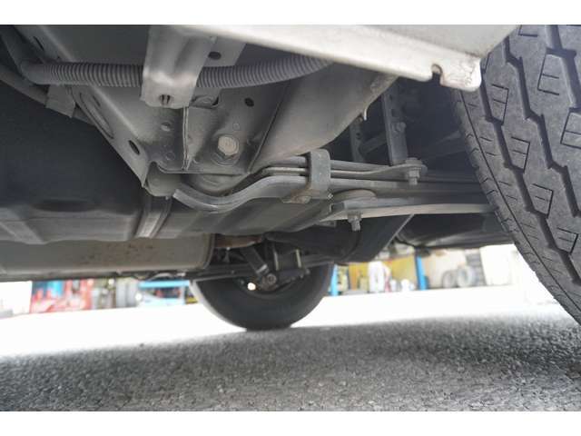 車検整備・ガラス交換やパワーゲート取付や修理などなんでもお気軽にどしどしご連絡ください！