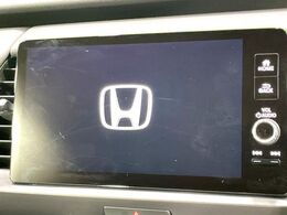 【純正9型ナビ】人気の純正ナビを装備。オーディオ機能も充実しており、Bluetooth接続すればお持ちのスマホやMP3プレイヤーの音楽を再生可能！毎日の運転がさらに楽しくなります！！