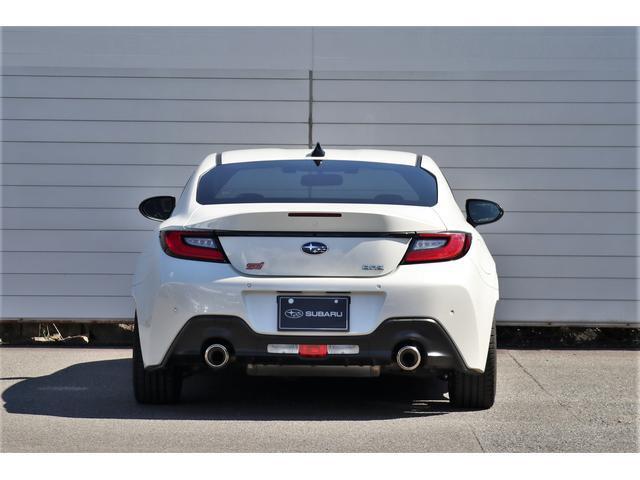 ワイドなリヤビュー♪