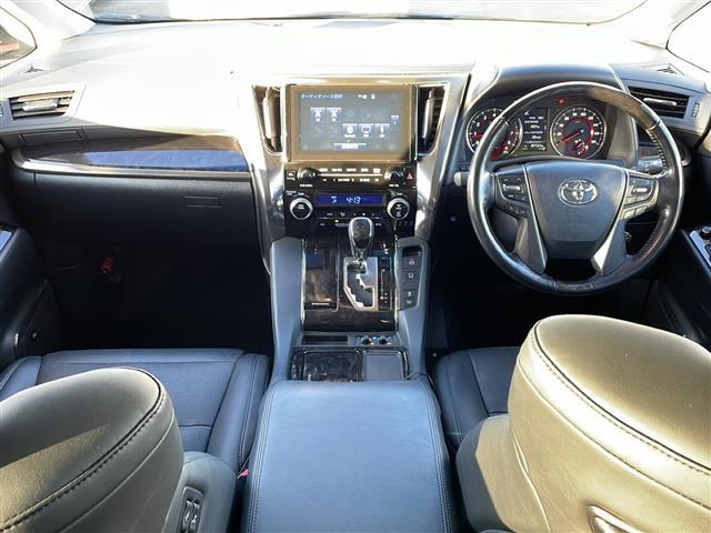 ガリバー川内店は、徳島ICから車で5分、国道11号線沿いにございます。人気のミニバン・SUV・軽・コンパクト・輸入車など人気のラインナップを多数揃えておりますのでお気軽にご来店ください！！