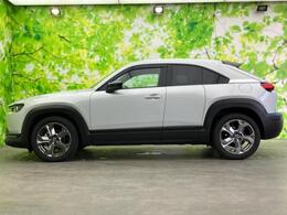 WECARSの在庫ページをご覧いただき誠にありがとうございます！WECARSは「お客様第一」をモットーにお客様のカーライフを全力でサポートいたします！