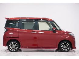 県内13店舗にて常時500台以上ダイハツ車を展示中です。見て、触って、納得のいく一台をぜひ見つけてください。