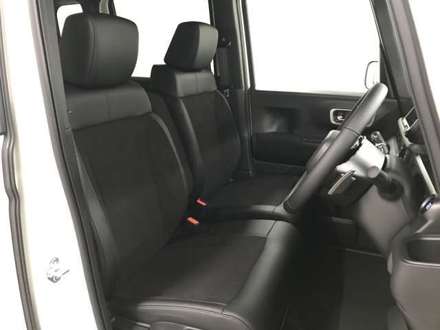 ホイールやタイヤなどのお手入れのご相談も可能です！ご購入頂いたお車を綺麗にお乗り頂けるようにサポートいたします！