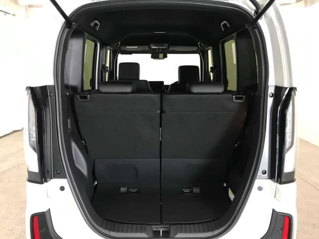 【軽の森なかもず店】に掲載されていないお車でも、ご希望の車種やお好みの色・グレードを仰って頂いたらお取り寄せも可能です！　お気軽にご相談下さいませ★