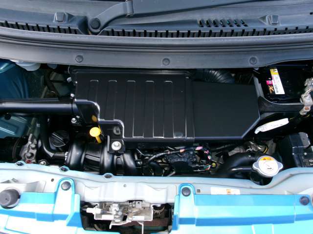 エンジンルーム・クリーニング済みです。納車前に、日産資格整備士が点検します。